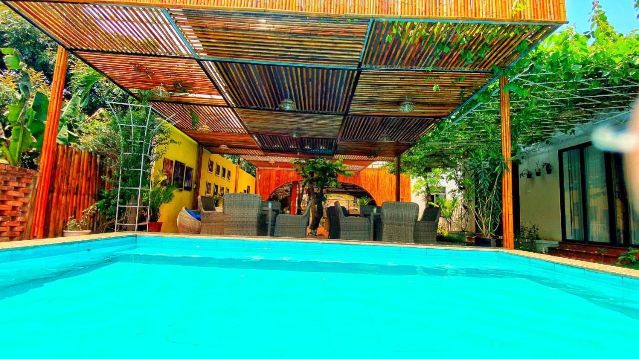 Commander Lodge Phong Nha Exterior foto